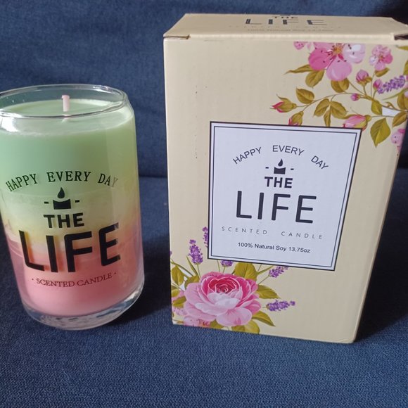 NEW Aromatherapy Candle with 3 Fragrances -Lemon, English Pear - 13.75 oz - Picture 2 of 6
